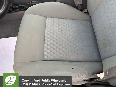 Used 2005 Jeep Liberty Sport image 25