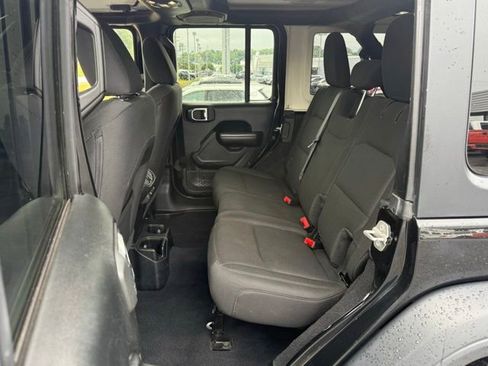 Used 2020 Jeep Wrangler Unlimited Sport S AWD/4WD image 32