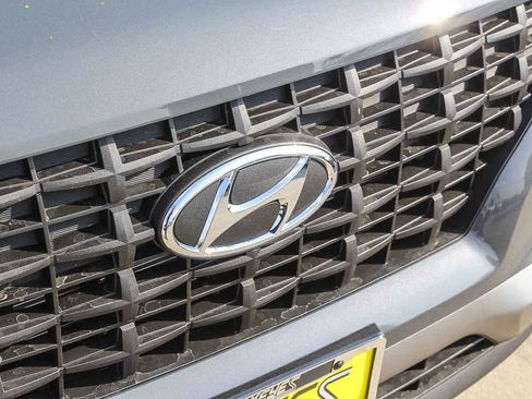 New 2026 Hyundai Venue SE FWD image 13