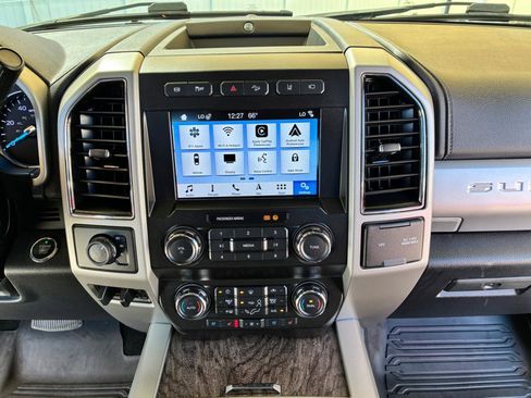 Used 2019 Ford F350 Lariat w/ Lariat Ultimate Package image 22
