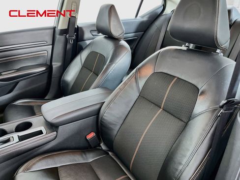 Used 2022 Nissan Altima 2.5 SR FWD image 27