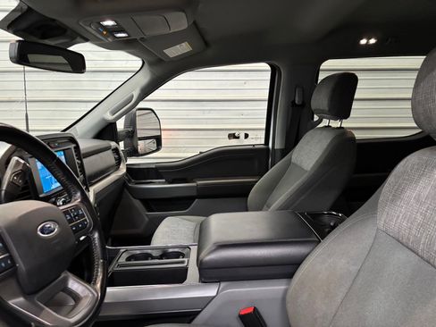 Used 2021 Ford F150 XLT w/ Equipment Group 301A Mid AWD/4WD image 19