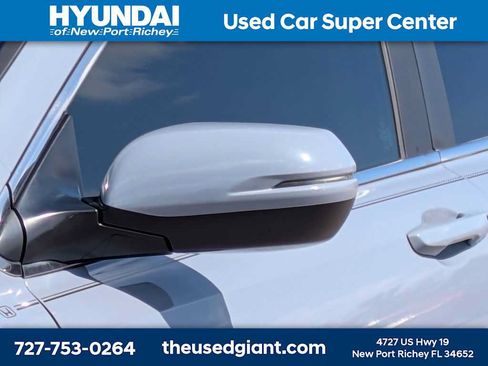 Used 2022 Honda CR-V Touring image 11