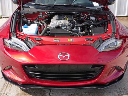 Used 2023 MAZDA MX-5 Miata Club w/ Brembo/BBS Recaro Package image 7