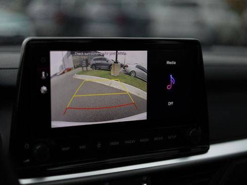 Used 2023 Kia Forte GT image 15