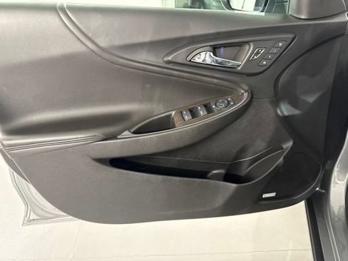 Used 2024 Chevrolet Malibu LT FWD image 19