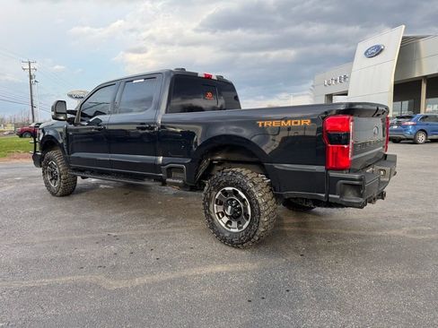 Used 2023 Ford F250 XLT w/ Tremor Off-Road Package image 3