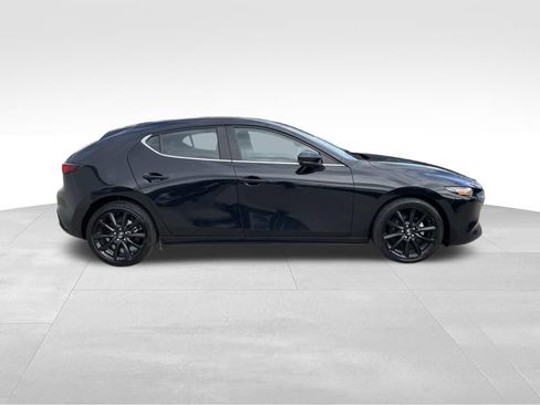 Used 2024 MAZDA MAZDA3 s FWD image 4