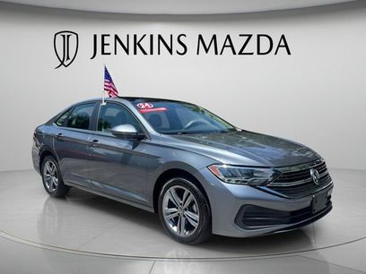 Used 2024 Volkswagen Jetta SE