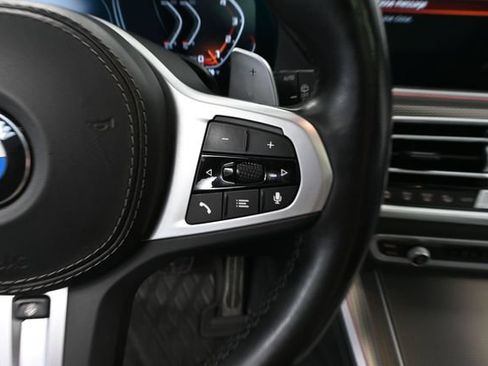 Used 2022 BMW X5 M50i AWD/4WD image 32