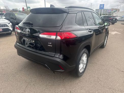 Used 2023 Toyota Corolla Cross LE w/ Moonroof Package AWD/4WD image 8