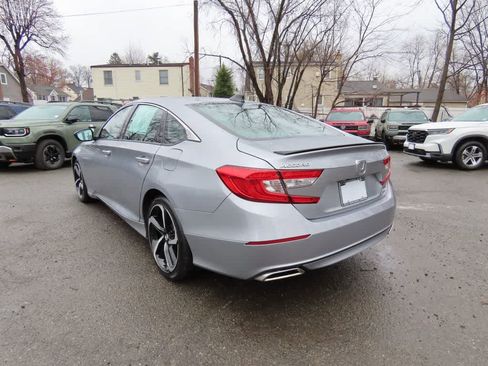 Certified 2022 Honda Accord Sport Special Edition image 4