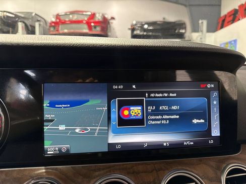 Used 2017 Mercedes-Benz E 400 4MATIC Wagon image 82