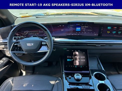 Used 2025 Cadillac Escalade Sport w/ Touring Package AWD/4WD image 15