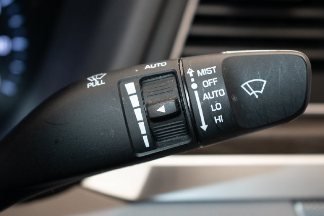Used 2018 Genesis G80 3.8 w/ Option Group 03 AWD/4WD image 27