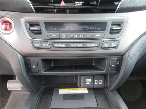 Used 2022 Honda Pilot Special Edition image 24