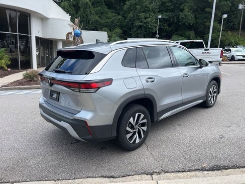 New 2025 Volkswagen Tiguan S image 3