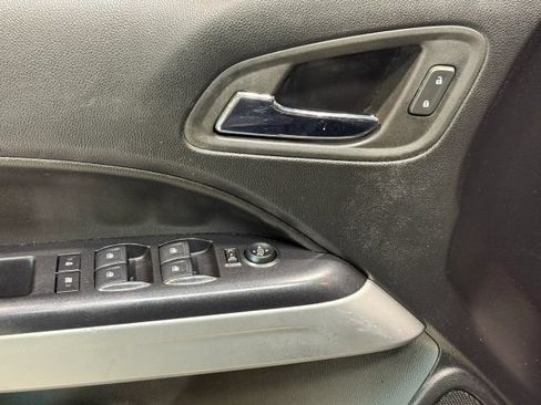 Used 2022 Chevrolet Colorado LT w/ LT Convenience Package RWD image 11