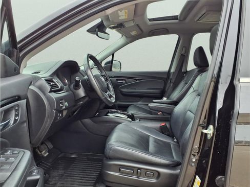 Used 2019 Honda Pilot Elite image 19