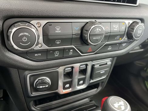 New 2026 Jeep Wrangler Sport AWD/4WD image 21