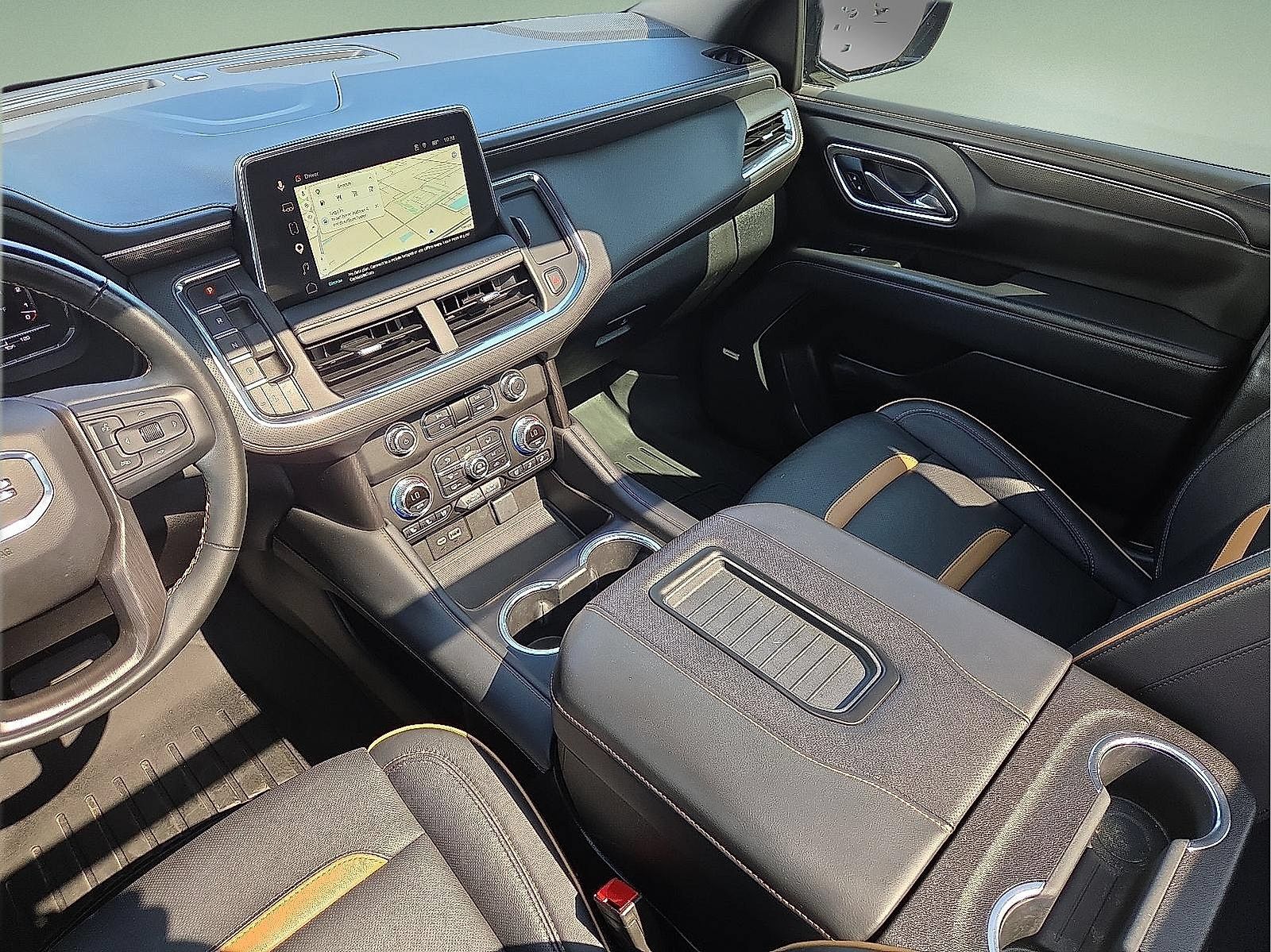 Certified 2024 GMC Yukon AT4 w/ Technology Package AWD/4WD image 19