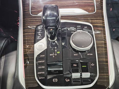 Used 2020 BMW X5 xDrive50i w/ Off-Road Package image 18