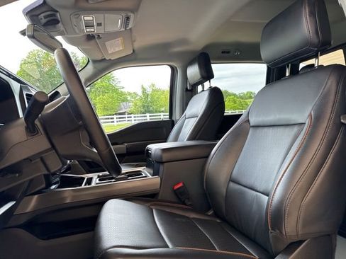 Used 2025 Ford F350 Lariat w/ Chrome Package AWD/4WD image 4