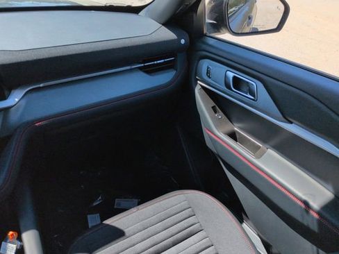 New 2026 Ford Explorer ST-Line image 16