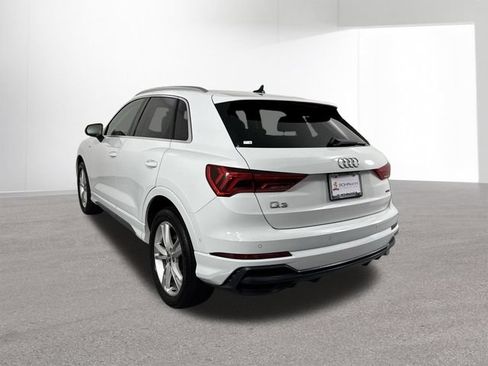 Used 2020 Audi Q3 2.0T Prestige w/ Prestige Package AWD/4WD image 32