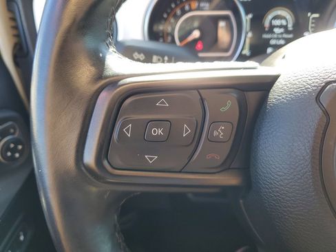 Used 2021 Jeep Wrangler Sport image 22