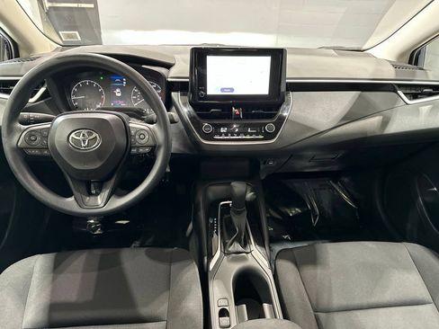 Certified 2025 Toyota Corolla LE FWD image 8