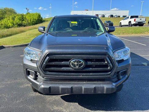 Certified 2023 Toyota Tacoma SR AWD/4WD image 8
