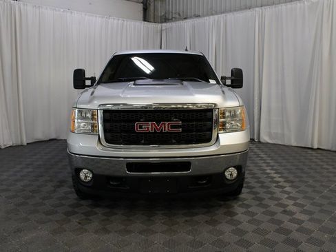Used 2011 GMC Sierra 2500 SLT w/ Snow Plow Prep Package image 30
