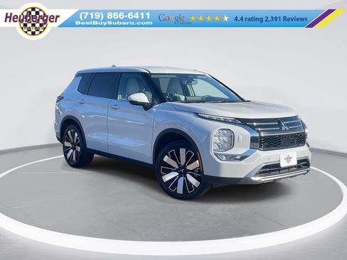 Used 2025 Mitsubishi Outlander SE AWD/4WD image 1