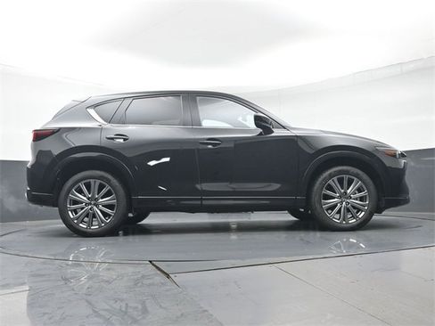 New 2025 MAZDA CX-5 Signature image 24