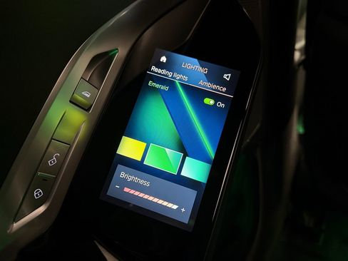 Used 2024 BMW 740i xDrive image 50