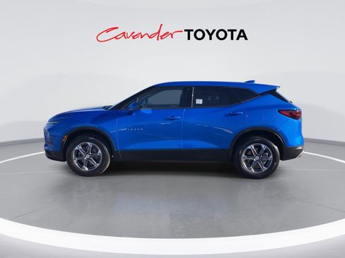 Used 2025 Chevrolet Blazer LT image 5