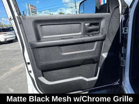 Used 2021 RAM 3500 Tradesman w/ Chrome Appearance Group image 15