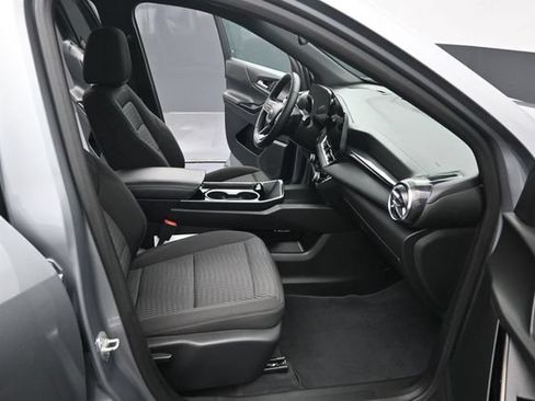 Used 2025 Chevrolet Equinox LT AWD/4WD image 31