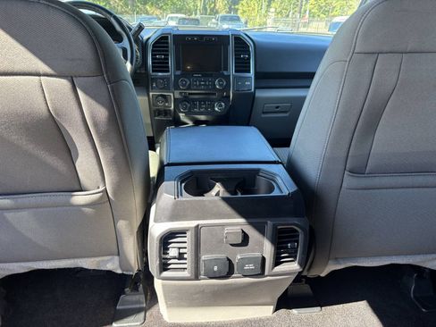 Used 2018 Ford F150 XLT w/ Equipment Group 302A Luxury AWD/4WD image 16