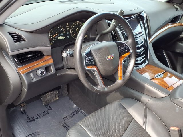 Used 2015 Cadillac Escalade ESV 2WD image 18