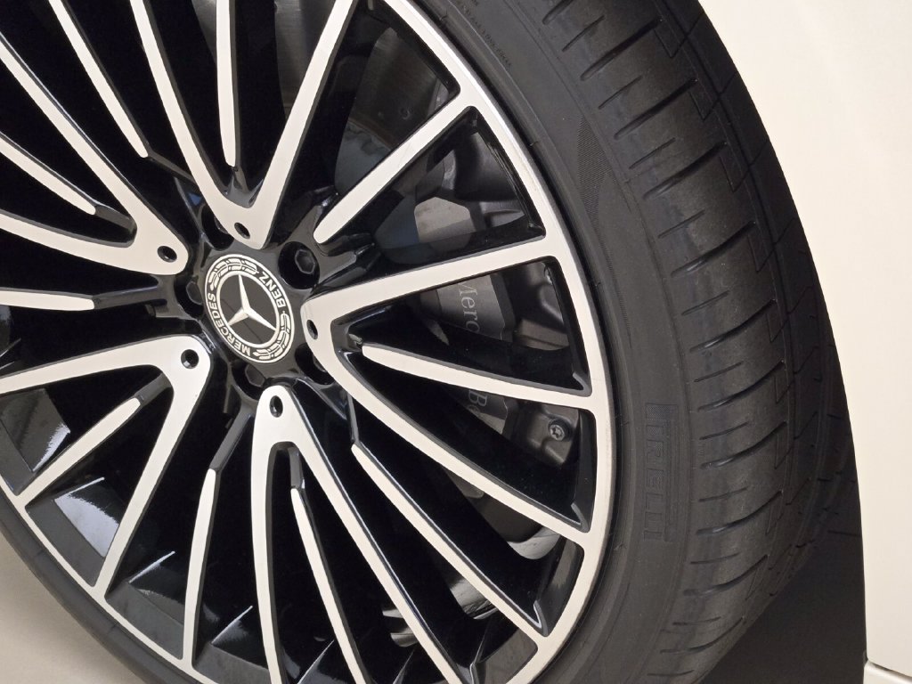 Used 2023 Mercedes-Benz S 580 4MATIC Sedan w/ AMG Line image 14
