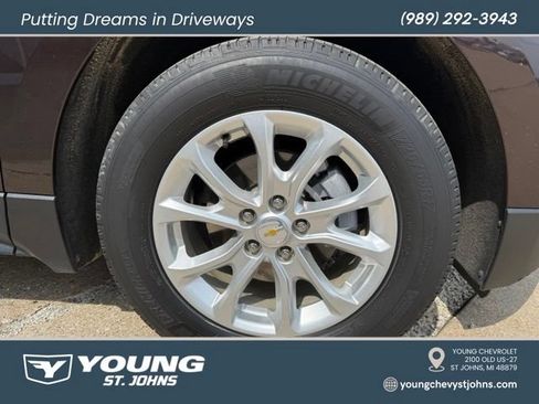 Used 2020 Chevrolet Equinox LT w/ Driver Convenience Package FWD image 12