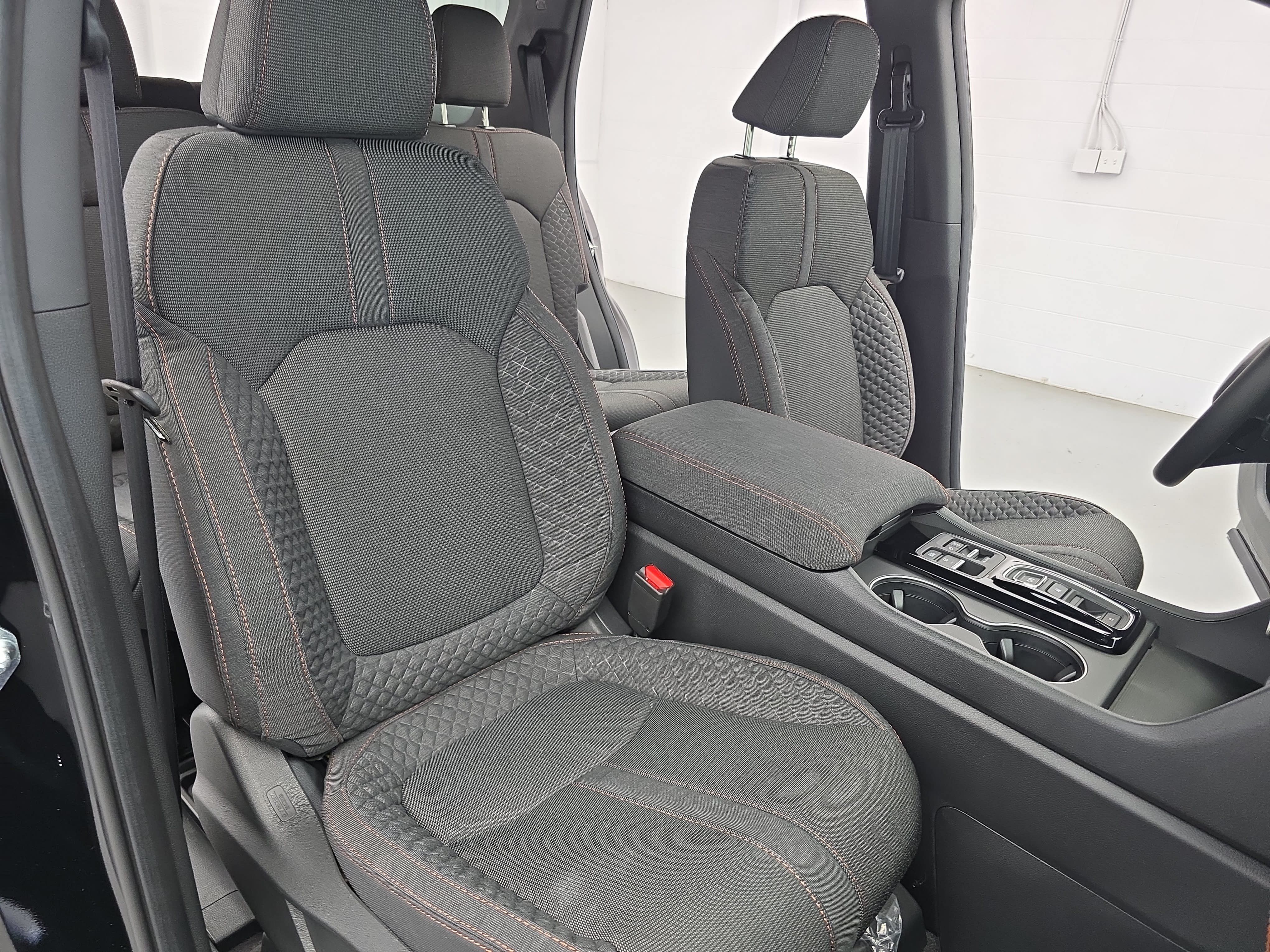 New 2026 Honda Pilot Sport image 10