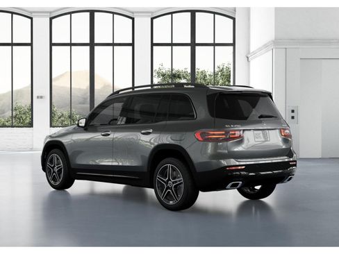 New 2026 Mercedes-Benz GLB 250 4MATIC image 28