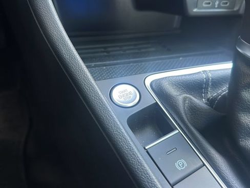 Certified 2026 Volkswagen Jetta SEL FWD image 26
