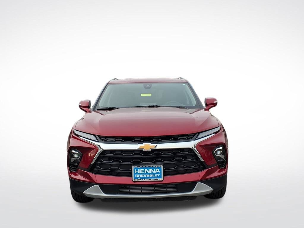 New 2026 Chevrolet Blazer LT w/ Sound & Technology Package FWD image 9