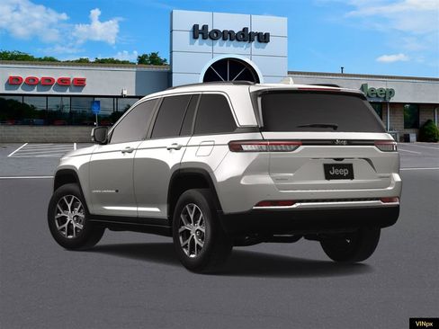 New 2025 Jeep Grand Cherokee Limited image 5