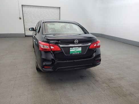 Used 2019 Nissan Sentra S image 5