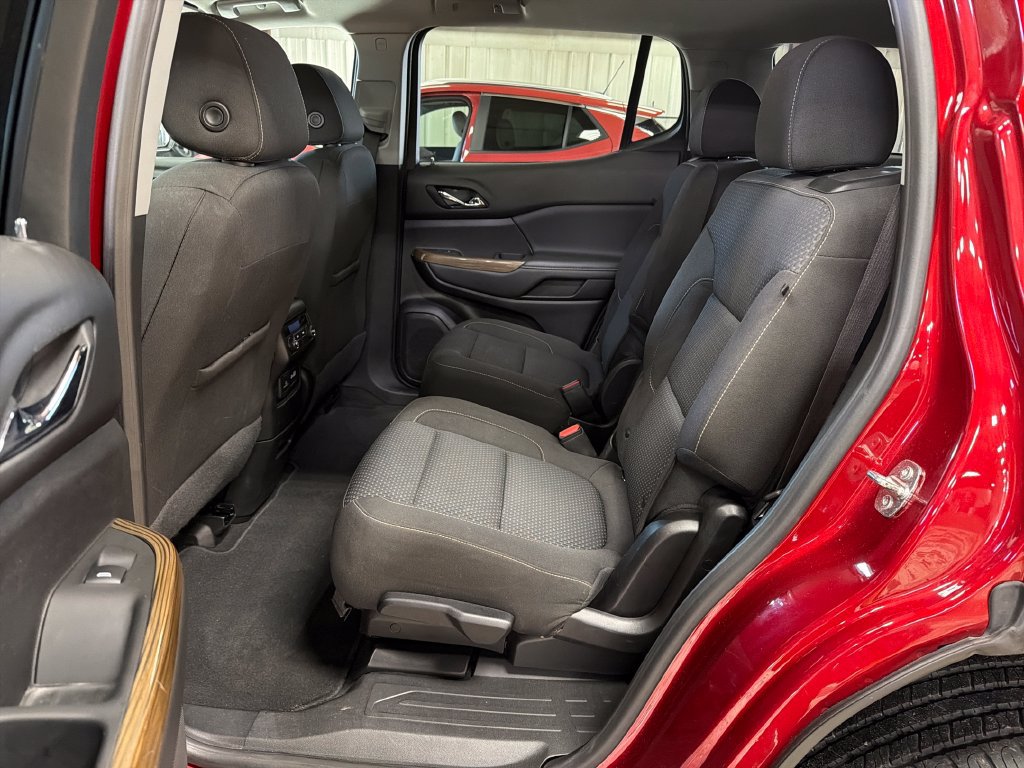 Used 2023 GMC Acadia SLE w/ Driver Convenience Package AWD/4WD image 21